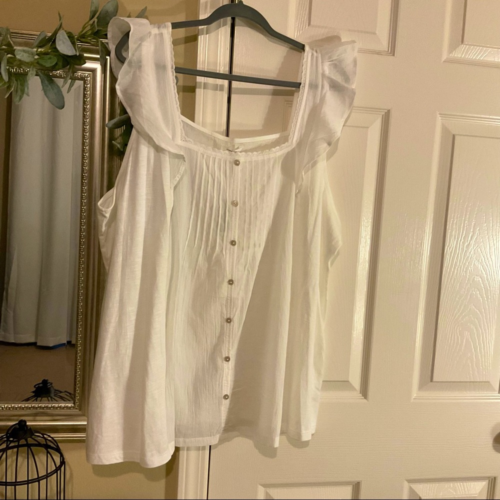 Flutter Sleeve Button Front Blouse